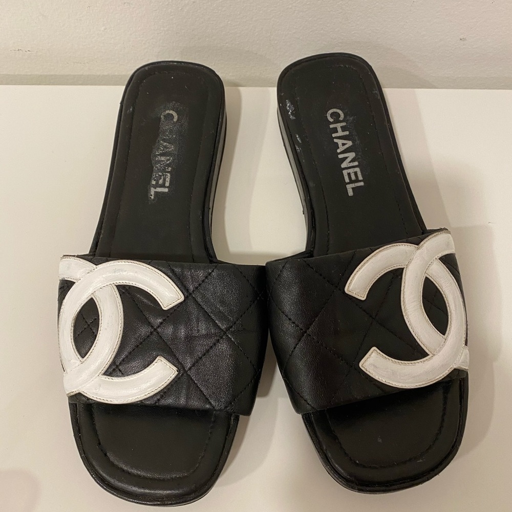 🎈 24H sale!!!   Chanel slides vintage Sz 8